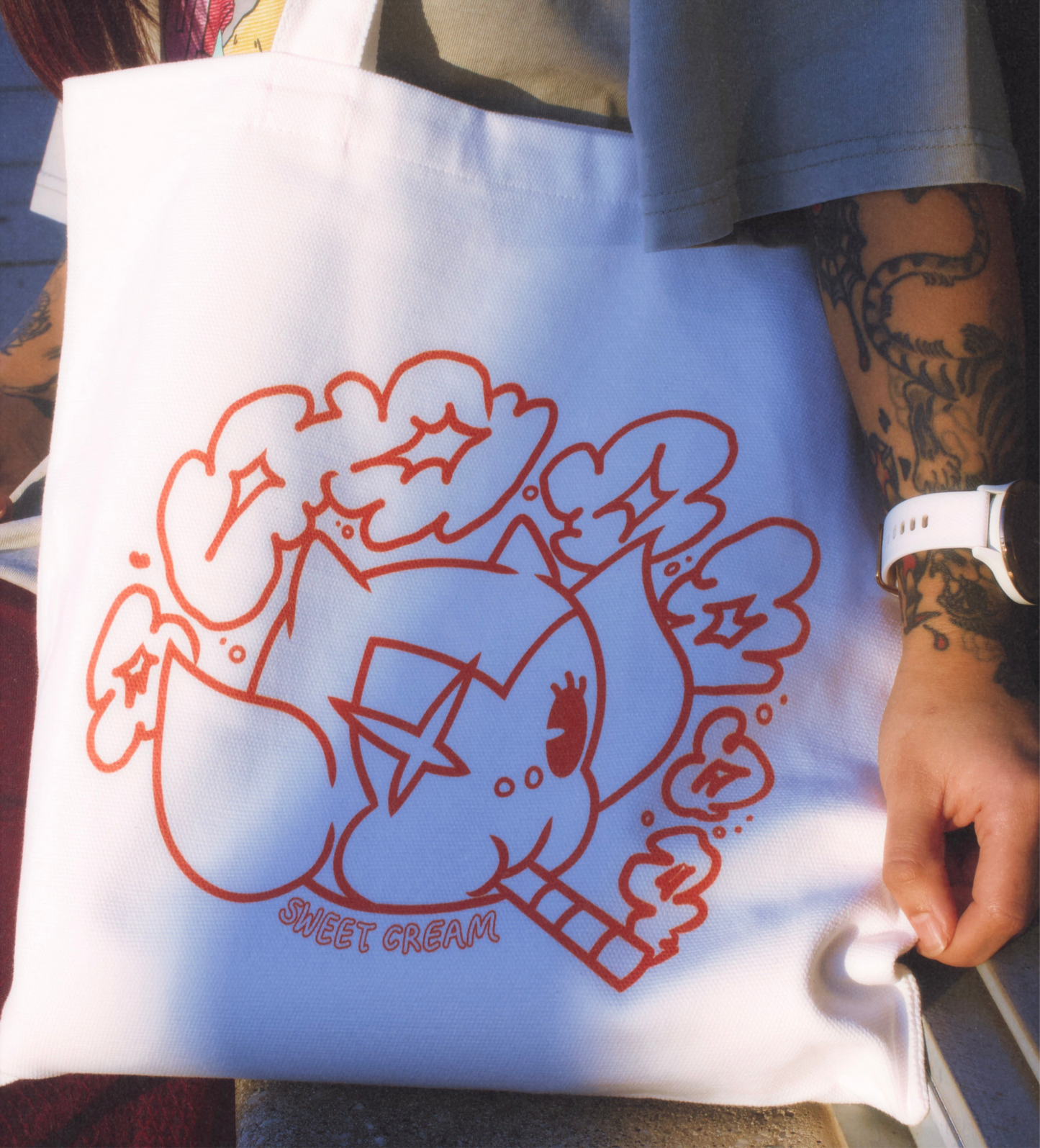 TOBACCO SMOKIN TOTE