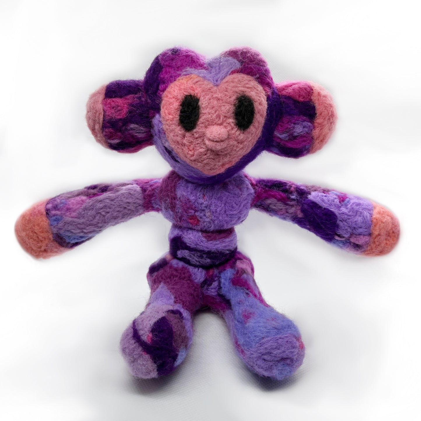 PINCHI MARBLE FELT PLUSHIE